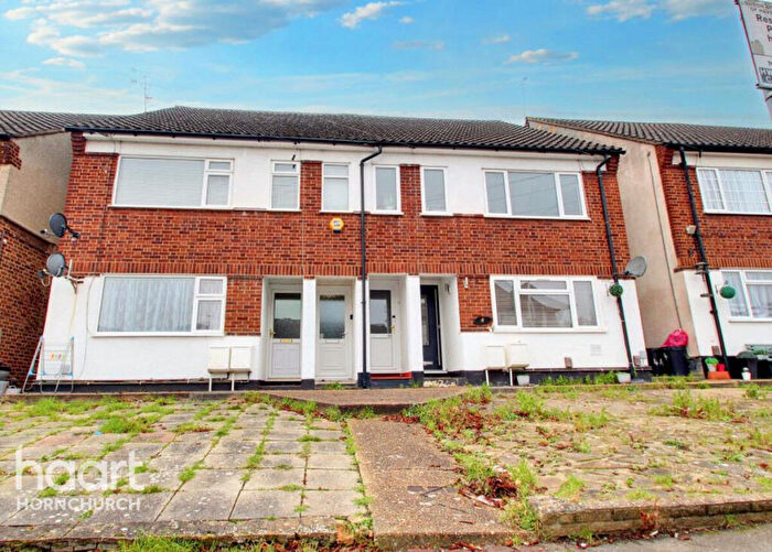 2 Bedroom Maisonette To Rent In Ethelburga Road, Romford, RM3