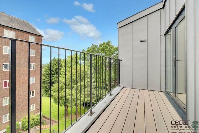 1 Bedroom Flat To Rent In Great North Road, East Finchley, N2