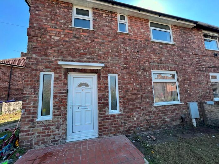 3 Bedroom Semi-Detached House To Rent In Scarisbrick Crescent, Walton, Liverpool, L11