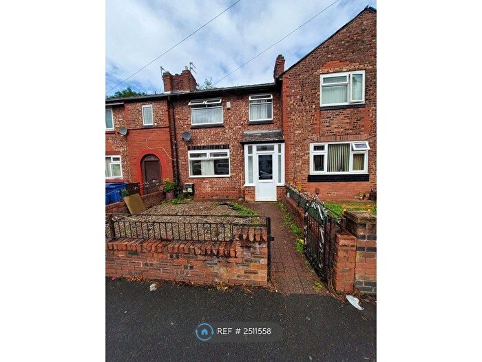 3 Bedroom Terraced House To Rent In Cambrai Crescent, Eccles, Manchester, M30