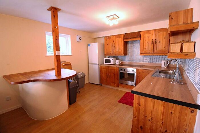 2 Bedroom Apartment To Rent In The Mews, City Centre, NE1