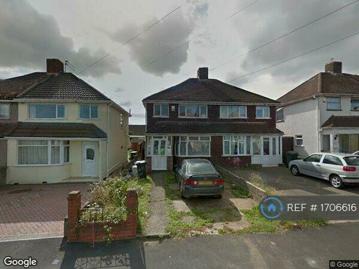 4 Bedroom Semi-Detached House To Rent In Windermere Road, Patchway, Bristol, BS34