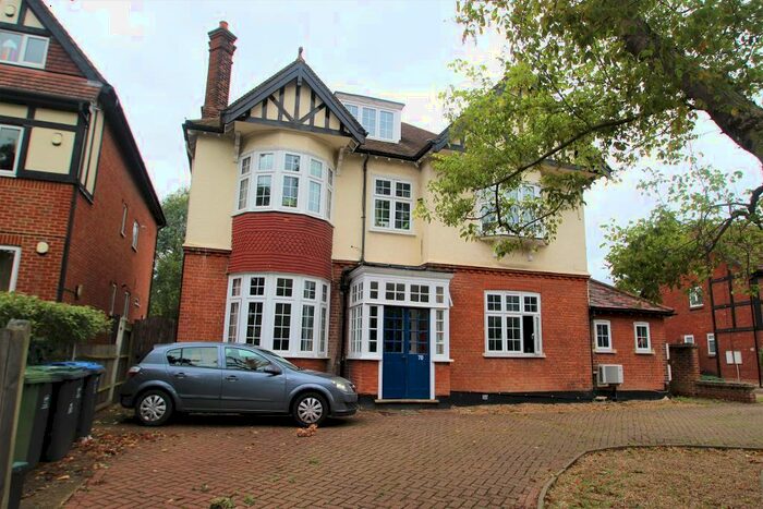 2 Bedroom Flat To Rent In Scotts Lane, Shortlands, Bromley, Kent, BR2