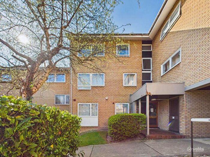1 Bedroom Apartment To Rent In Pennycroft, Croydon, CR0