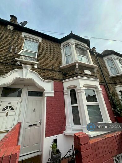 2 Bedroom Flat To Rent In Carson Road, London, E16