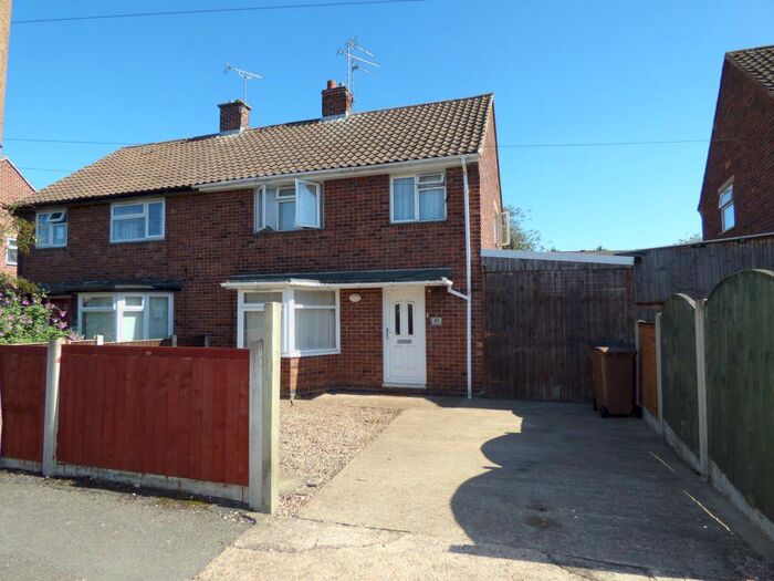 3 Bedroom Semi-Detached House To Rent In Grasmere Road, Long Eaton, NG10