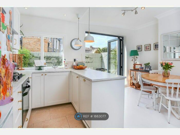 3 Bedroom End Of Terrace House To Rent In Bickersteth Road, London, SW17