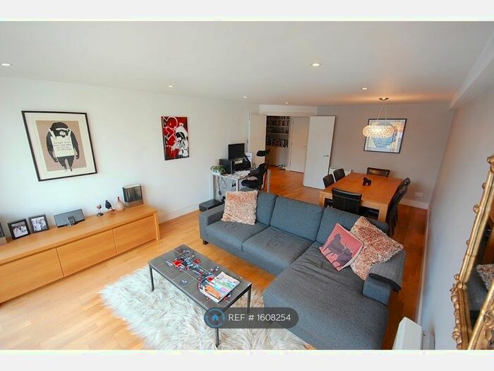 1 Bedroom Flat To Rent In Masons Yard, London, EC1V