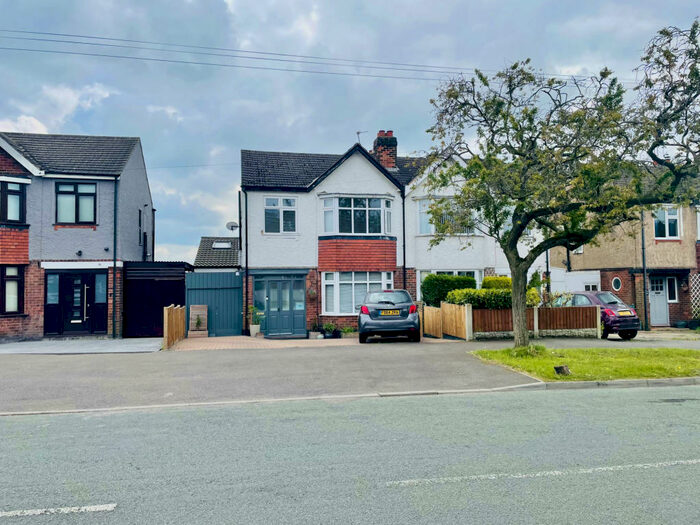3 Bedroom Semi-Detached House To Rent In Valley Road, Derby, DE23