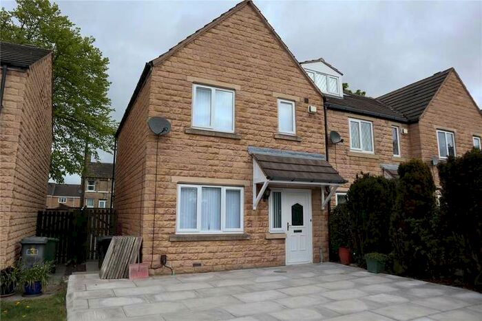 3 Bedroom Semi-Detached House To Rent In Warrenfield Court, Ferndale, Huddersfield, HD2