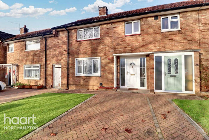 2 Bedroom Terraced House For Sale In Glebeland Road, Northampton, NN5