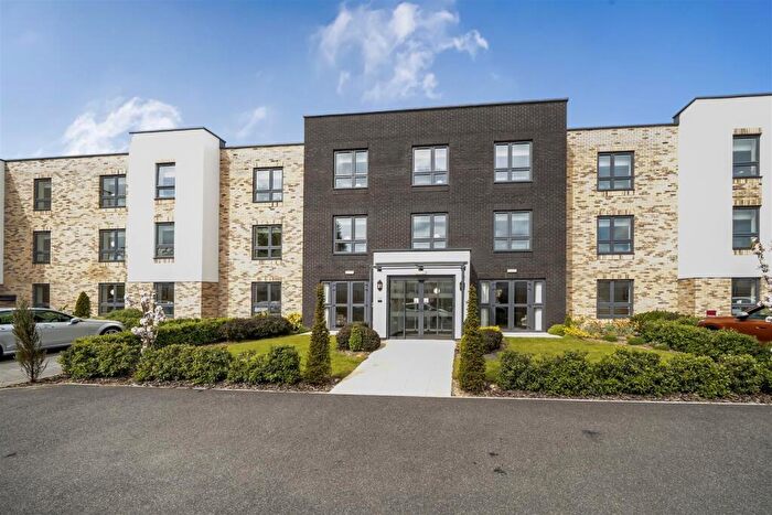 1 Bedroom Retirement Property For Sale In Mill Green Lodge, Witham, Essex, CM8