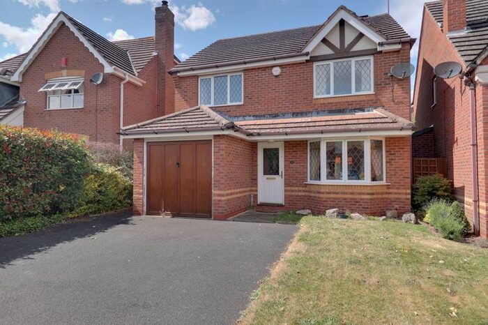 4 Bedroom Detached House For Sale In Stonebridge Road, Brewood, Stafford, ST19