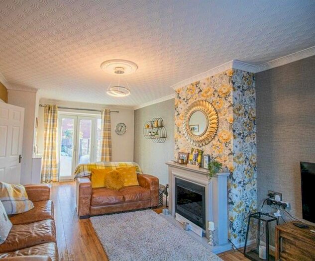 3 Bedroom Terraced House To Rent In Deepdale Road, Bolton, BL2