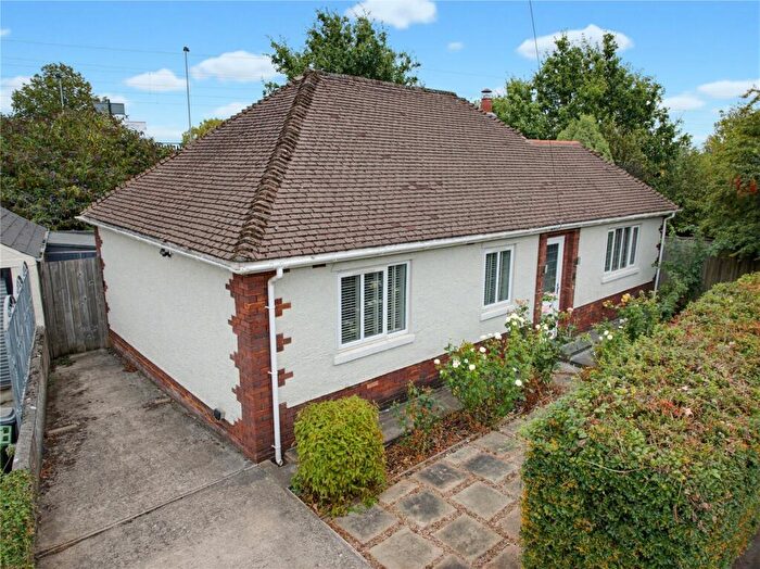 3 Bedroom Bungalow For Sale In Crystal Avenue, Heath, Cardiff, South Glamorgan, CF23