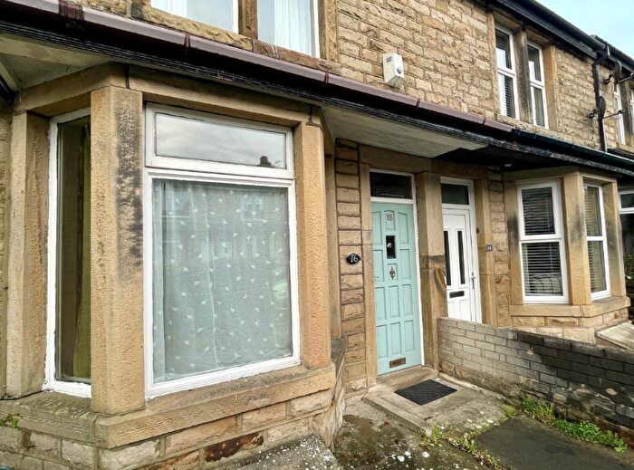 3 Bedroom House To Rent In Rosebery Avenue, LA1