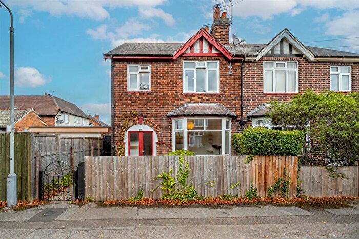 3 Bedroom Semi Detached House For Sale In Carlyle Road, West Bridgford, NG2