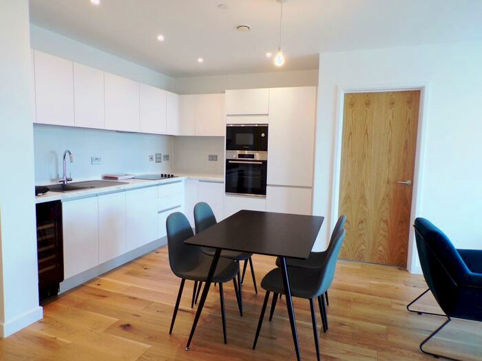 2 Bedroom Flat To Rent In Axium, Windmill Street, B1