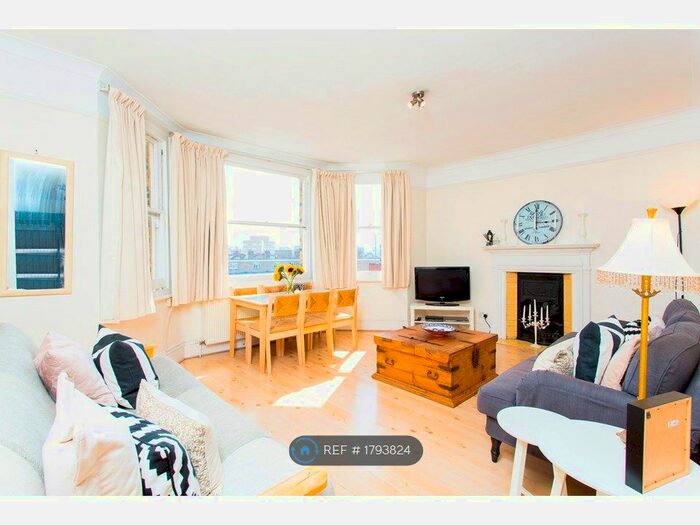 3 Bedroom Flat To Rent In Drive Mansions, London, SW6