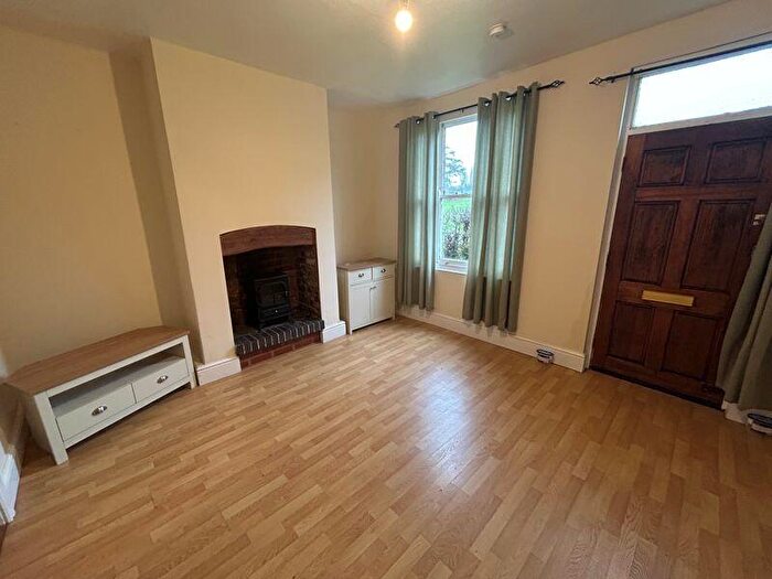 1 Bedroom Flat To Rent In Watt Close, Bromsgrove, B61