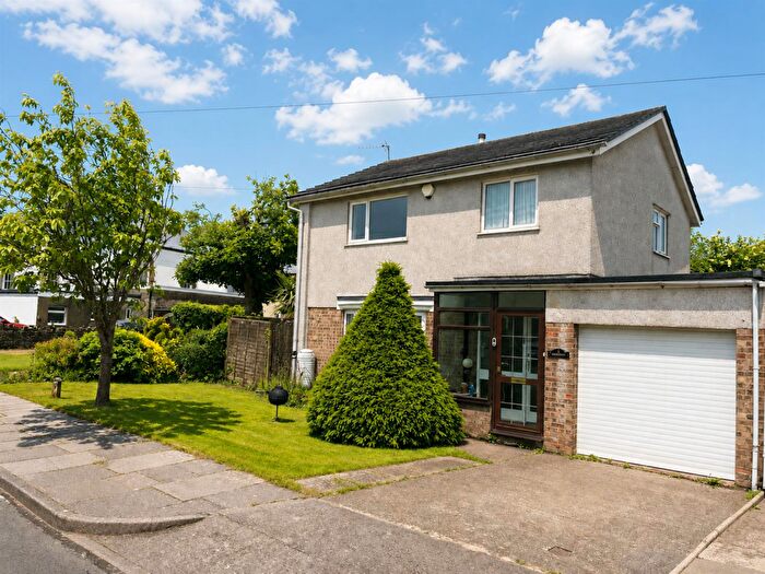 3 Bedroom Link Detached House For Sale In The Broad Shoard, Cowbridge, CF71