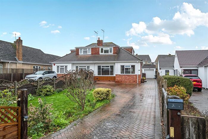 3 Bedroom Semi Detached Bungalow For Sale In Court Farm Road, Longwell Green, Bristol, BS30