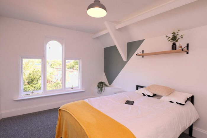 10 Bedroom Flat To Rent In Regent Street, Lancaster, Lancaster, LA1