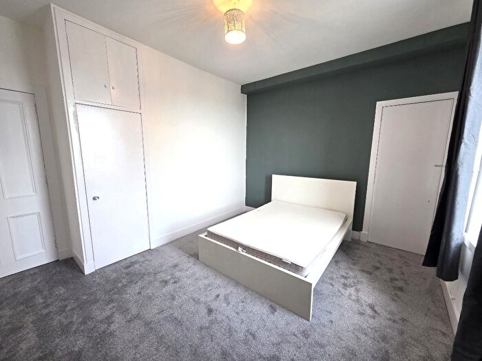 1 Bedroom Flat To Rent In Commerce Street, City Centre, Aberdeen, AB11