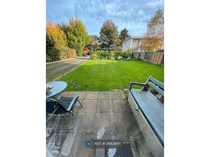 1 Bedroom Flat To Rent In Rachard House, Southampton, SO15