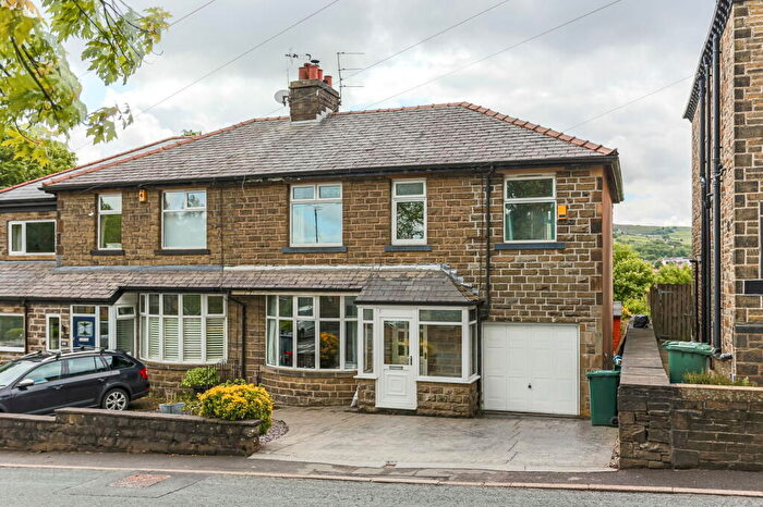 4 Bedroom Semi-Detached House For Sale In Haslingden Old Road, Rawtenstall, Rossendale, BB4