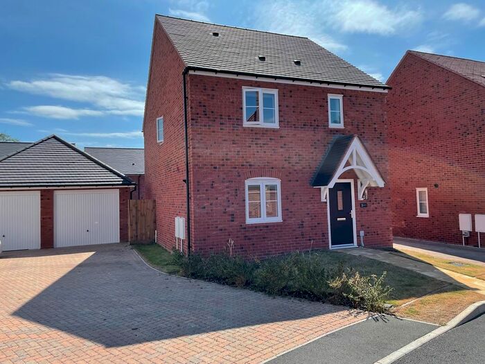 3 Bedroom Detached House For Sale In Clay Drive, Gilmorton, Lutterworth, LE17