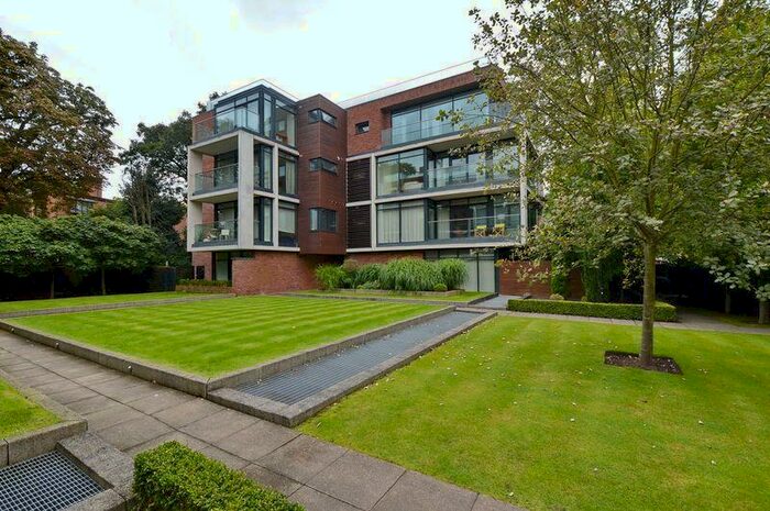 2 Bedroom Penthouse To Rent In Woods End, Barlow Moor Road, Didsbury, M20