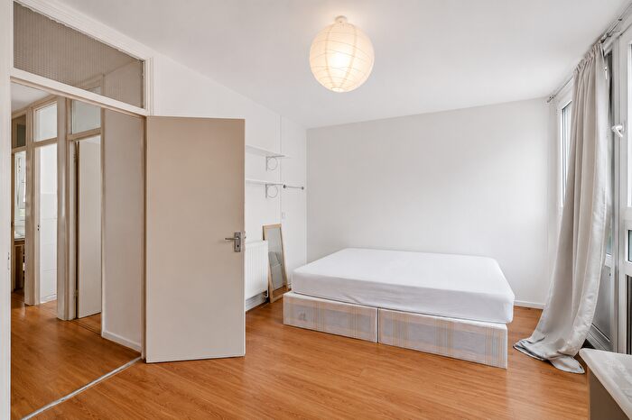 3 Bedroom Flat To Rent In Stanhope Street, Euston, London, NW1