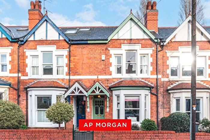 3 Bedroom Terraced House For Sale In First Avenue, Selly Park, Birmingham, West Midlands, B29