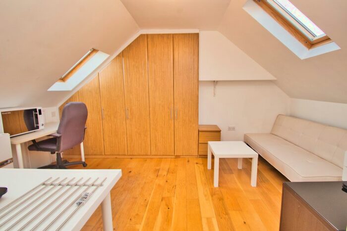 1 Bedroom Flat To Rent In Stapleford Road, Wembley HA0