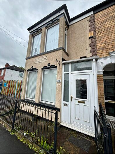 3 Bedroom House To Rent In Whitworth Street, Hull, HU9