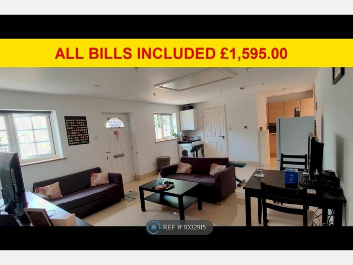 1 Bedroom Bungalow To Rent In Flower Lane, Mill Hill, NW7