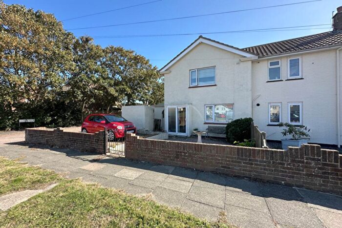 2 Bedroom End Of Terrace House For Sale In Canute Road, Deal, CT14