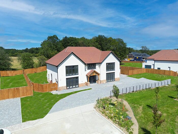 5 Bedroom Detached House For Sale In The Sherwoods, Dagwood Lane, Doddinghurst., CM15