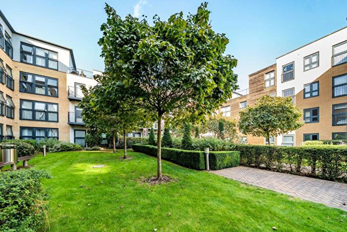 1 Bedroom Flat To Rent In Letchworth Road, Harrow, Stanmore, HA7