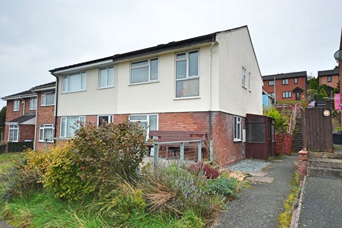 3 Bedroom Semi-Detached House For Sale In Brimmon Close, Newtown, Powys, SY16