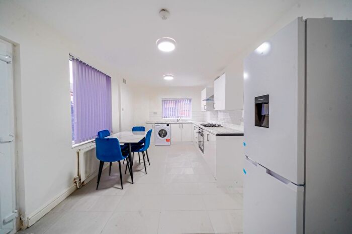 4 Bedroom Terraced House To Rent In Gresham Street, Liverpool, L7