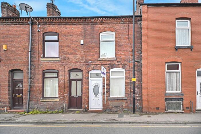 2 Bedroom Terraced House To Rent In Shuttle Street, Tyldesley, M29