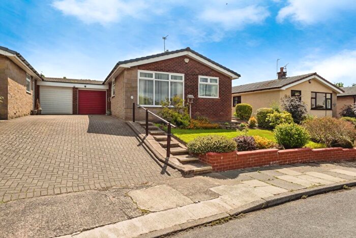 2 Bedroom Bungalow For Sale In Greenhurst Lane, Ashton-under-Lyne, Greater Manchester, OL6