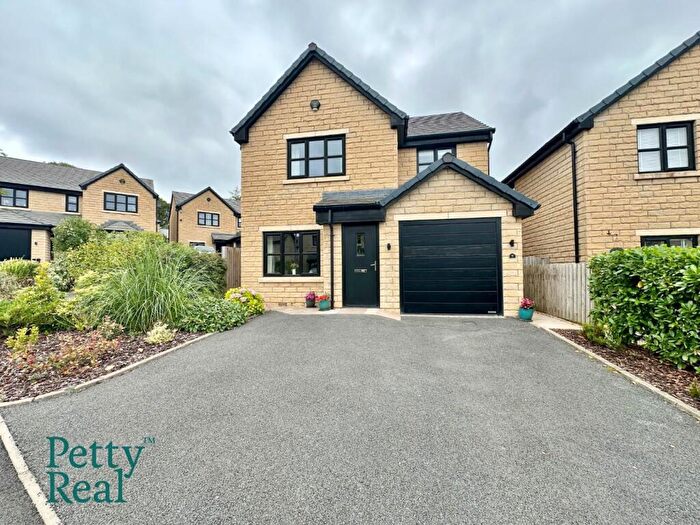 3 Bedroom Detached House For Sale In Towler Drive, Colne, BB8