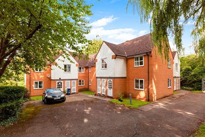 2 Bedroom Apartment To Rent In Bishops Court, John Garne Way, OX3