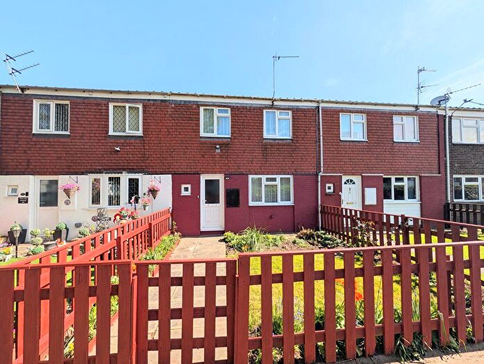 3 Bedroom Terraced House For Sale In Ravenspurn Way, Grimsby, DN31