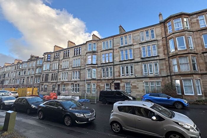 3 Bedroom Flat For Sale In , Langside Road, Flat -, Queens Park, Glasgow, G42