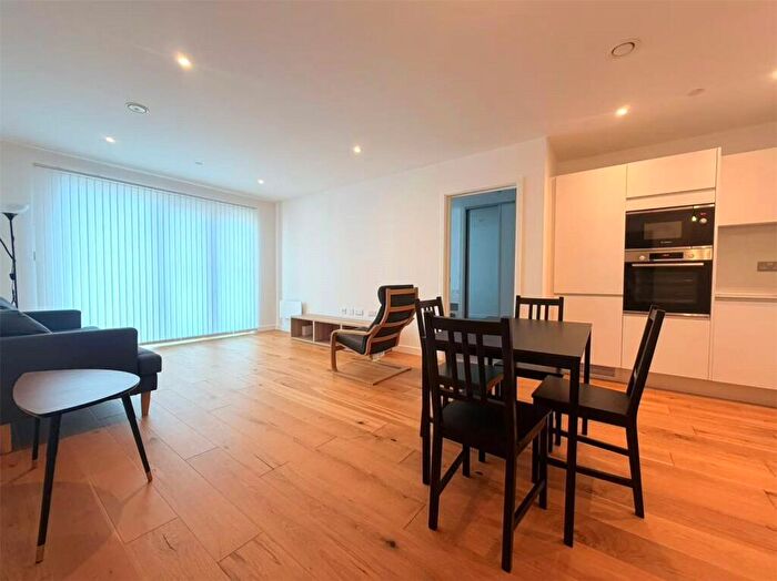 2 Bedroom Apartment To Rent In Windmill Street, Birmingham, B1