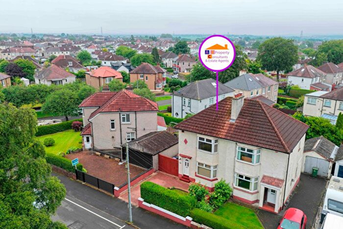2 Bedroom Semi Detached House For Sale In Maxwell Drive, Glasgow, G69
